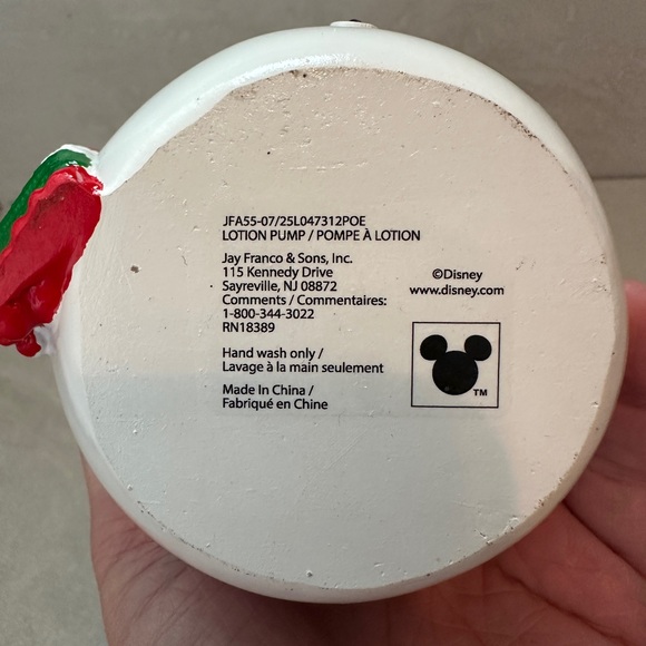 Disney Minnie Mouse Holiday Snowman w/Scarf Soap Dispenser Ceramic NEW - Picture 3 of 7